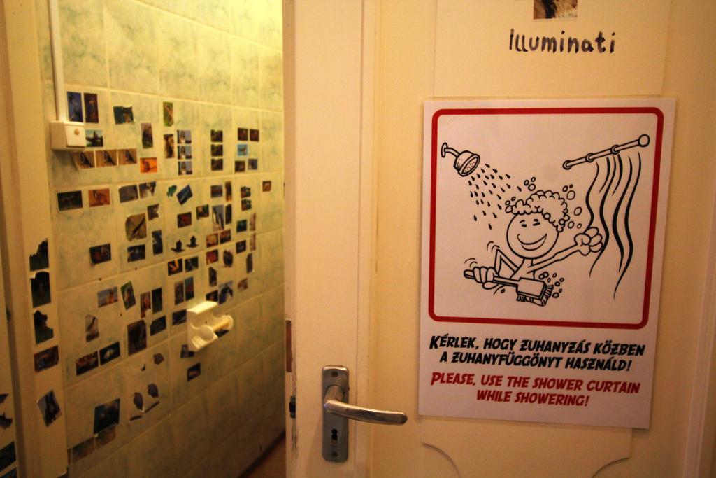Dbc Hostel Budapest Room photo